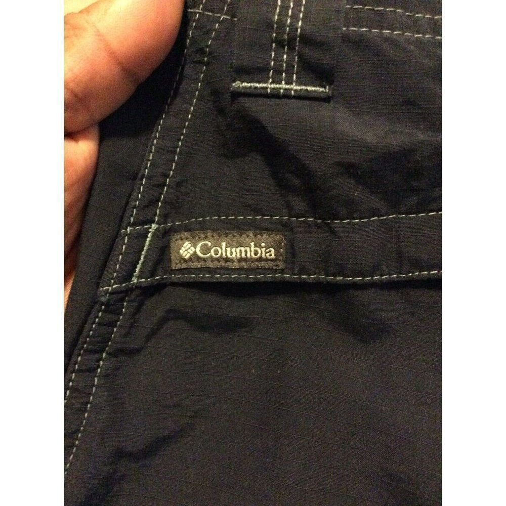 Columbia Shorts Mens Size 34 Navy Blue Omni Shade Sun Protection - Picture 5 of 10